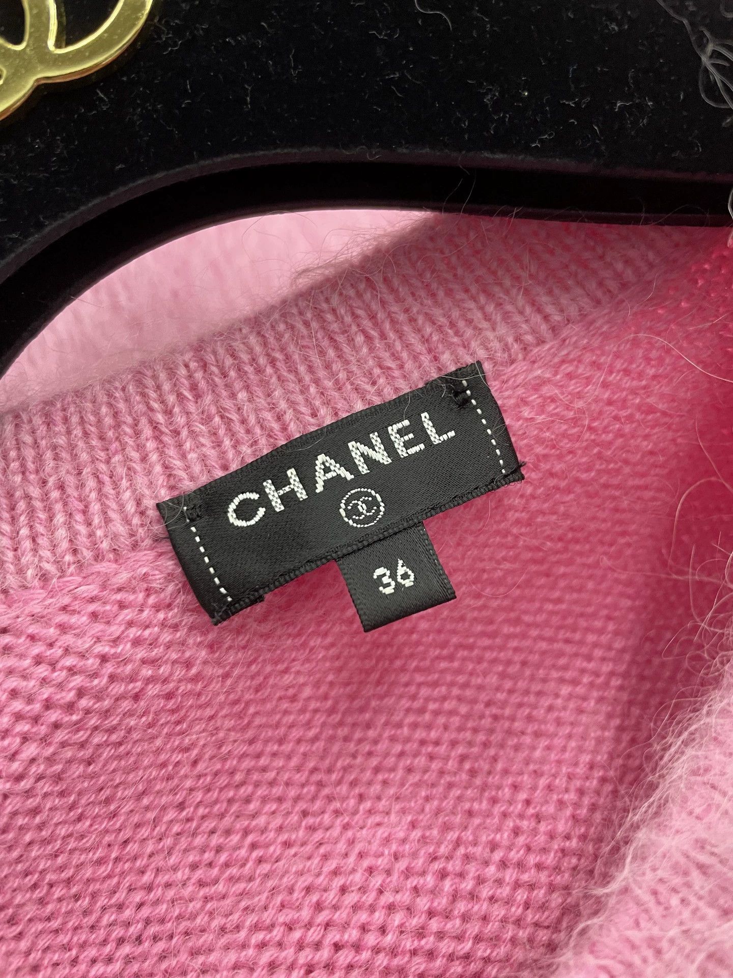 Chanel Chanel Pink Snowflake Button Cashmere Cardigan - dmc Size US S / EU 44-46 / 1 - 4 Thumbnail