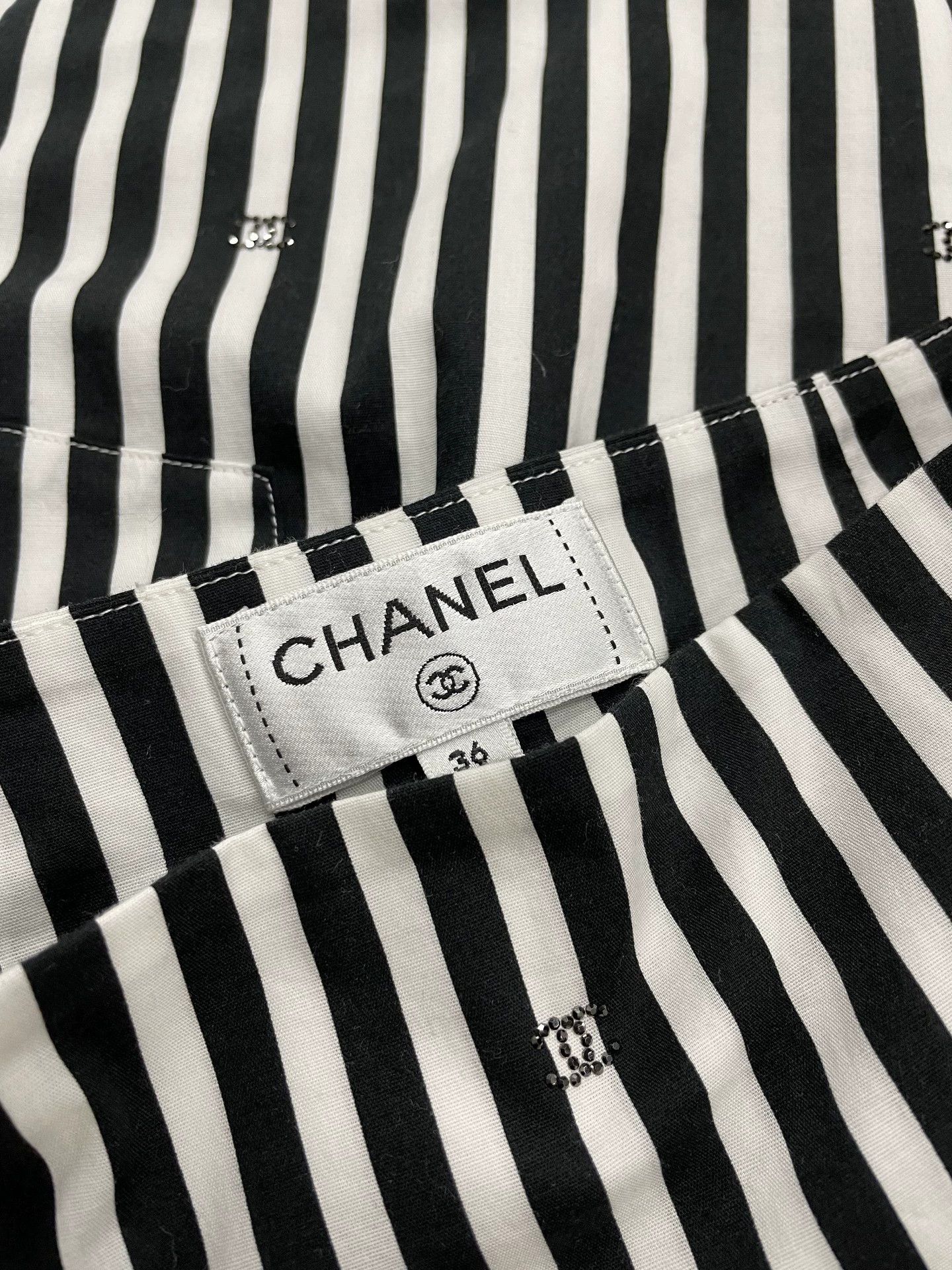 Chanel Coco Beach Striped Logo Mini Skirt - dmc