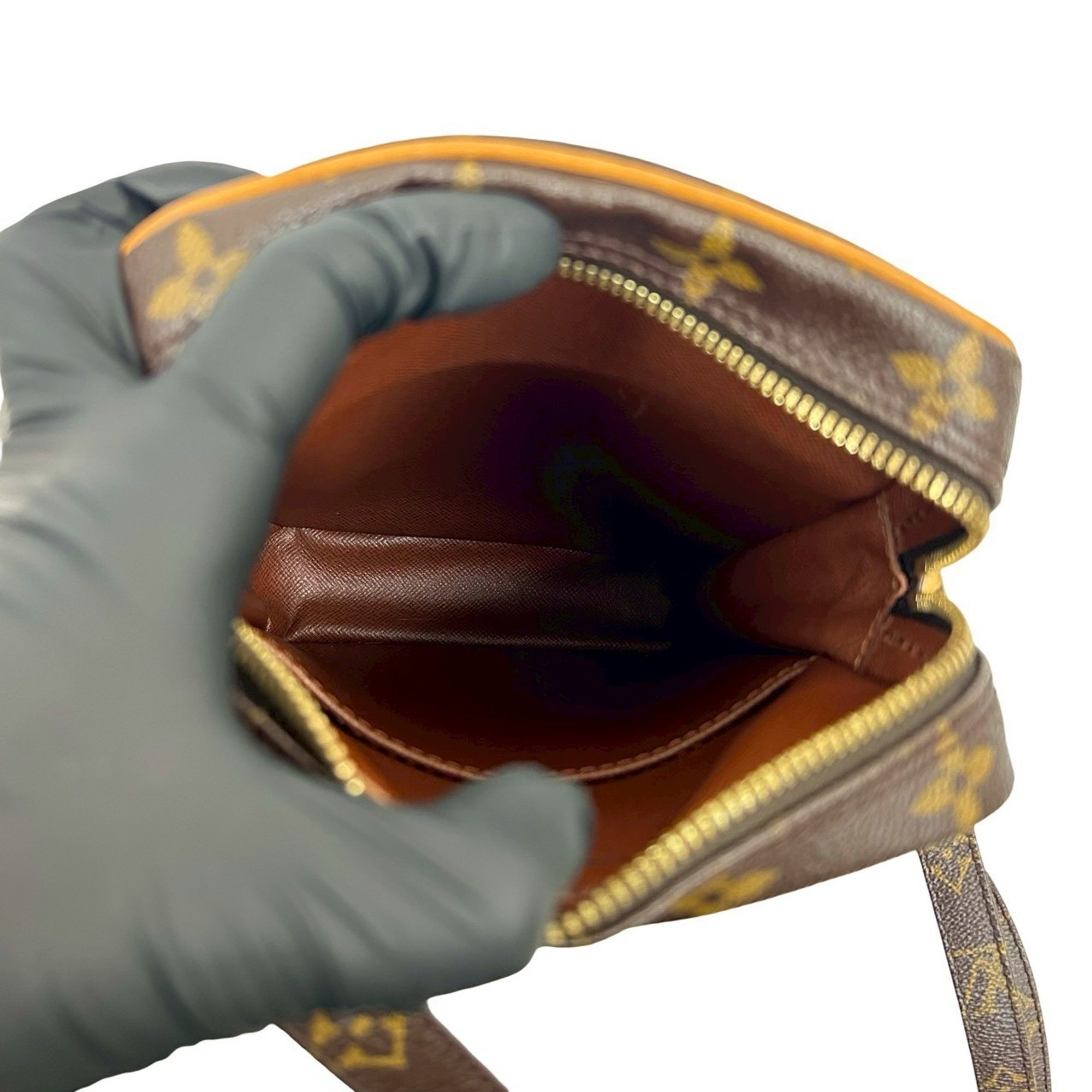 Louis Vuitton LOUIS VUITTON Danube Monogram Leather Mini Shoulder Bag/Pochette/Sacoche Brown 22685 Size ONE SIZE - 9 Thumbnail