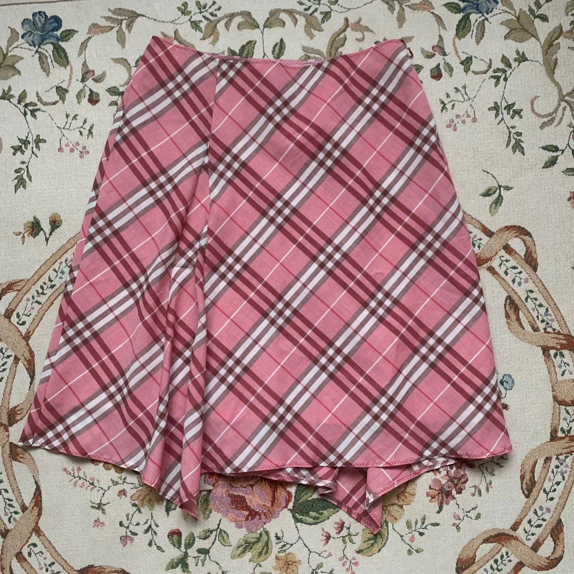 Burberry Burberry Pink Irregular Wool Skirt - dmc Size US 38 / EU 54 - 5 Thumbnail