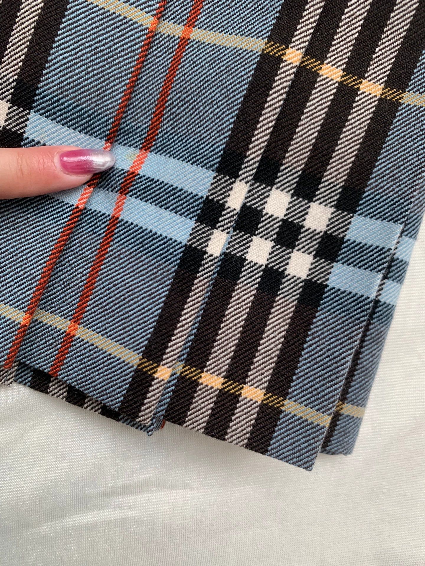 Burberry Burberry Blue Plaid Pleated Skirt - dmc Size US 27 - 9 Thumbnail