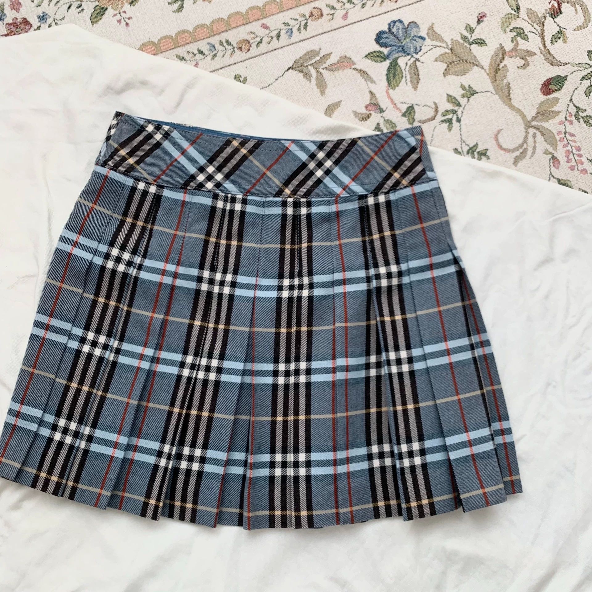 Burberry Burberry Blue Plaid Pleated Skirt - dmc Size US 27 - 3 Thumbnail