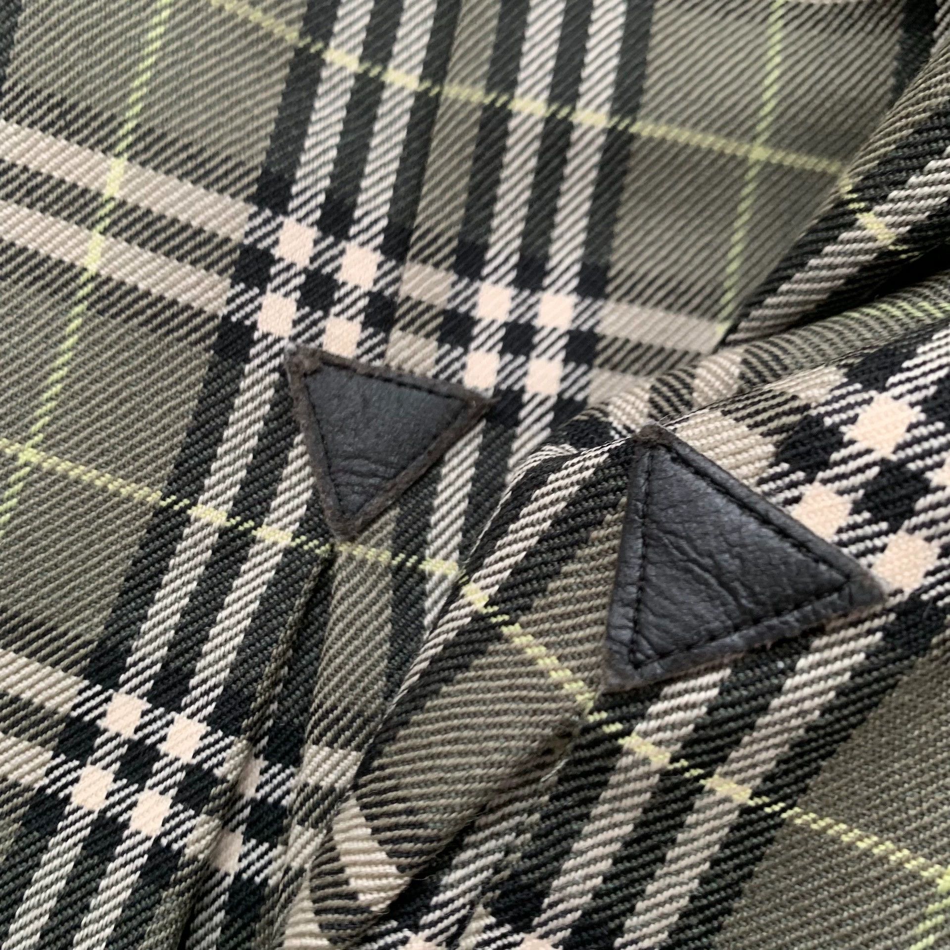 Burberry Burberry Green Plaid Wool Skirt - dmc Size US 26 / EU 42 - 7 Thumbnail