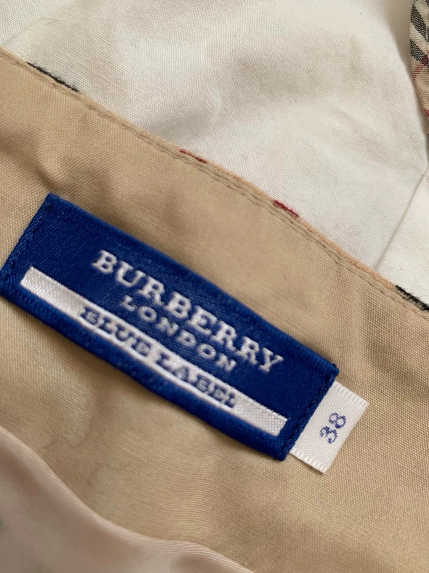Burberry Burberry Check Belted Wool Skirt - dmc Size US 30 / EU 46 - 3 Thumbnail