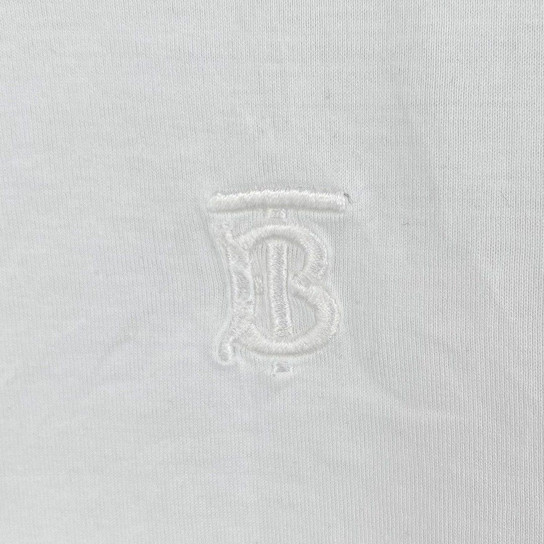 Burberry Burberry Embroidered TB Short Sleeve Tee - dmc Size US M / EU 48-50 / 2 - 5 Thumbnail