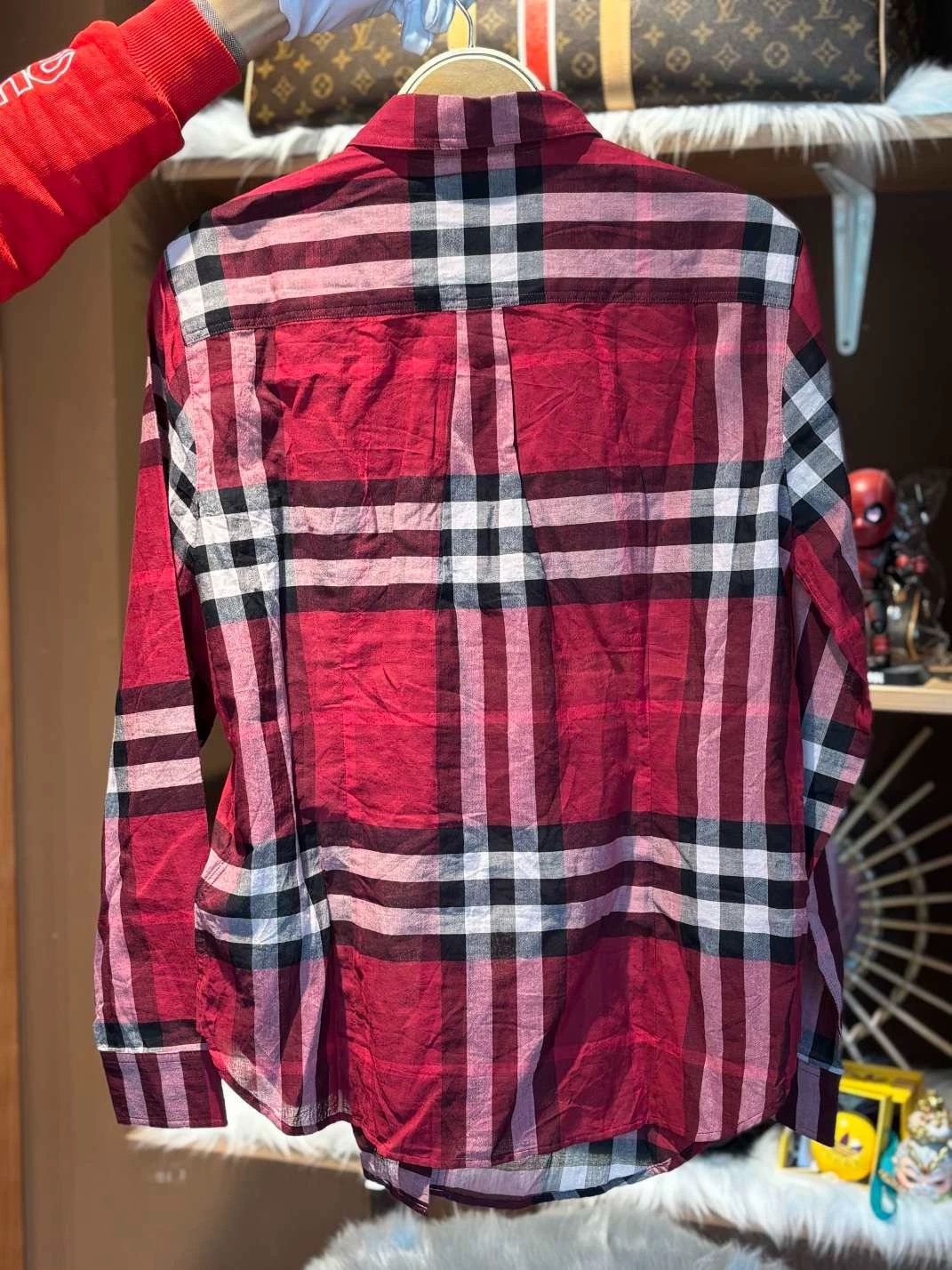 Burberry Burberry Red Plaid Casual Button Shirt - dmc Size US M / EU 48-50 / 2 - 2 Thumbnail
