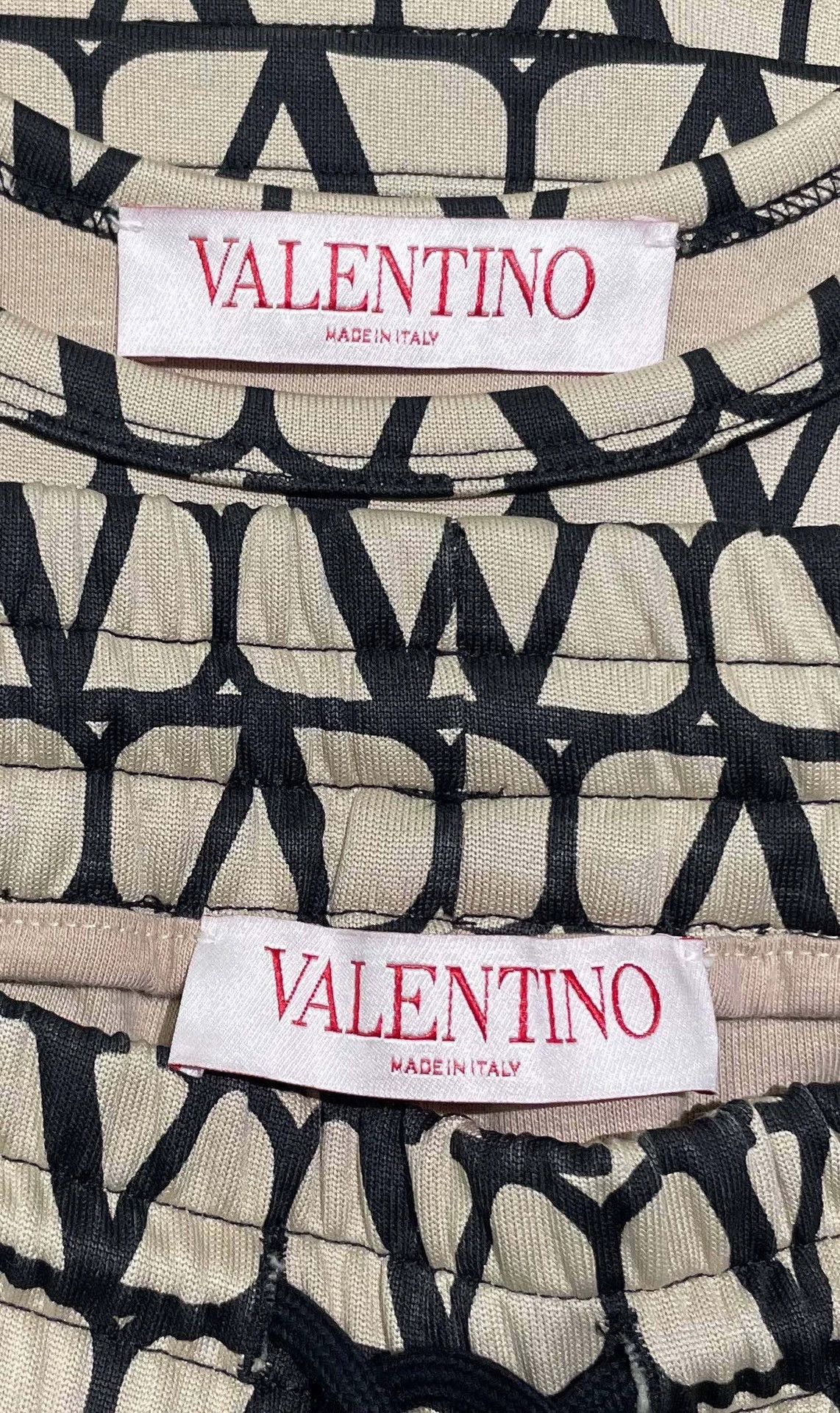 Valentino Valentino FW23 Letter Print Set - dmc Size US 28 / EU 44 - 6 Thumbnail