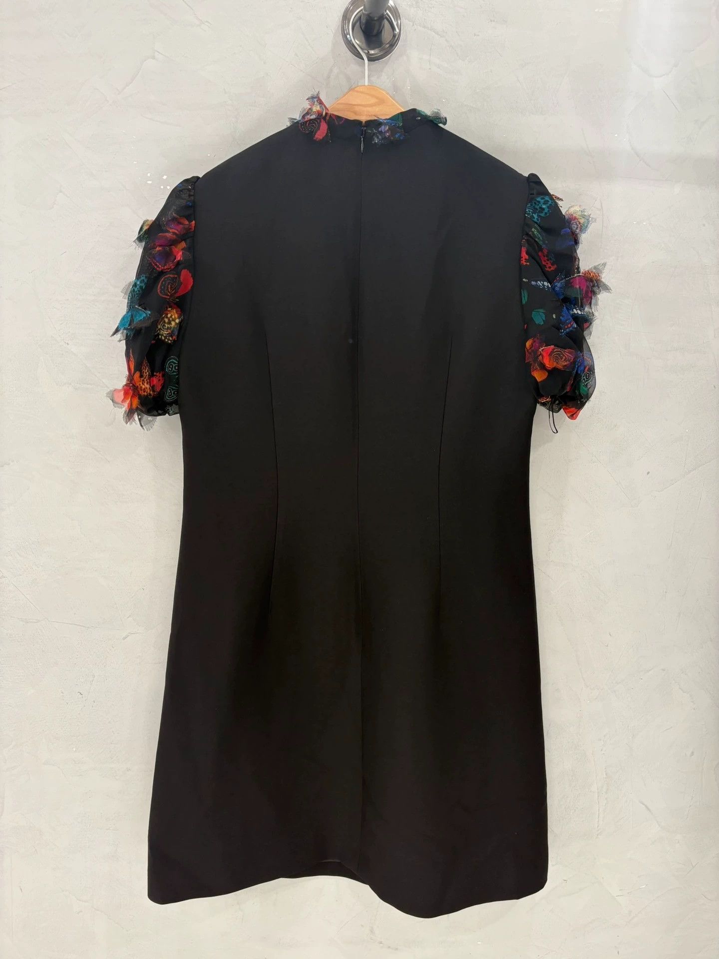 Valentino Valentino Black Butterfly Dress - dmc Size US 31 - 6 Thumbnail