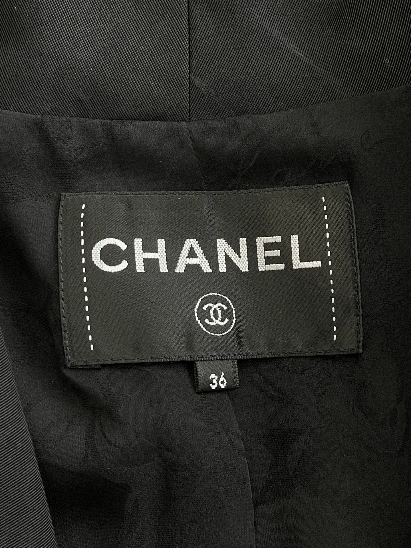 Chanel Chanel 17C Black Silver Button Jacket - dmc Size US S / EU 44-46 / 1 - 4 Thumbnail