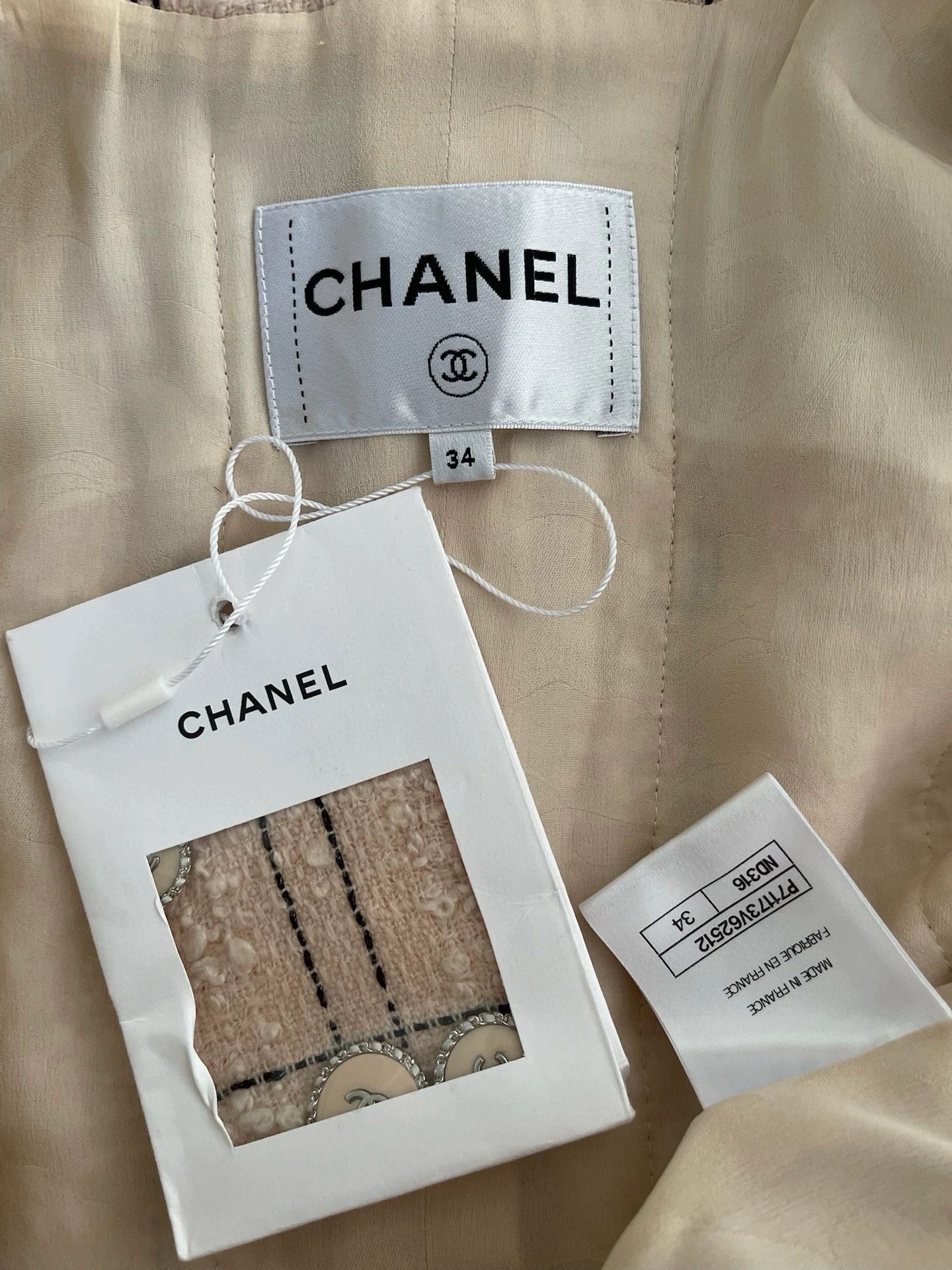 Chanel Chanel 2021 Pink Plaid Blazer Coat - dmc Size US XS / EU 42 / 0 - 3 Thumbnail