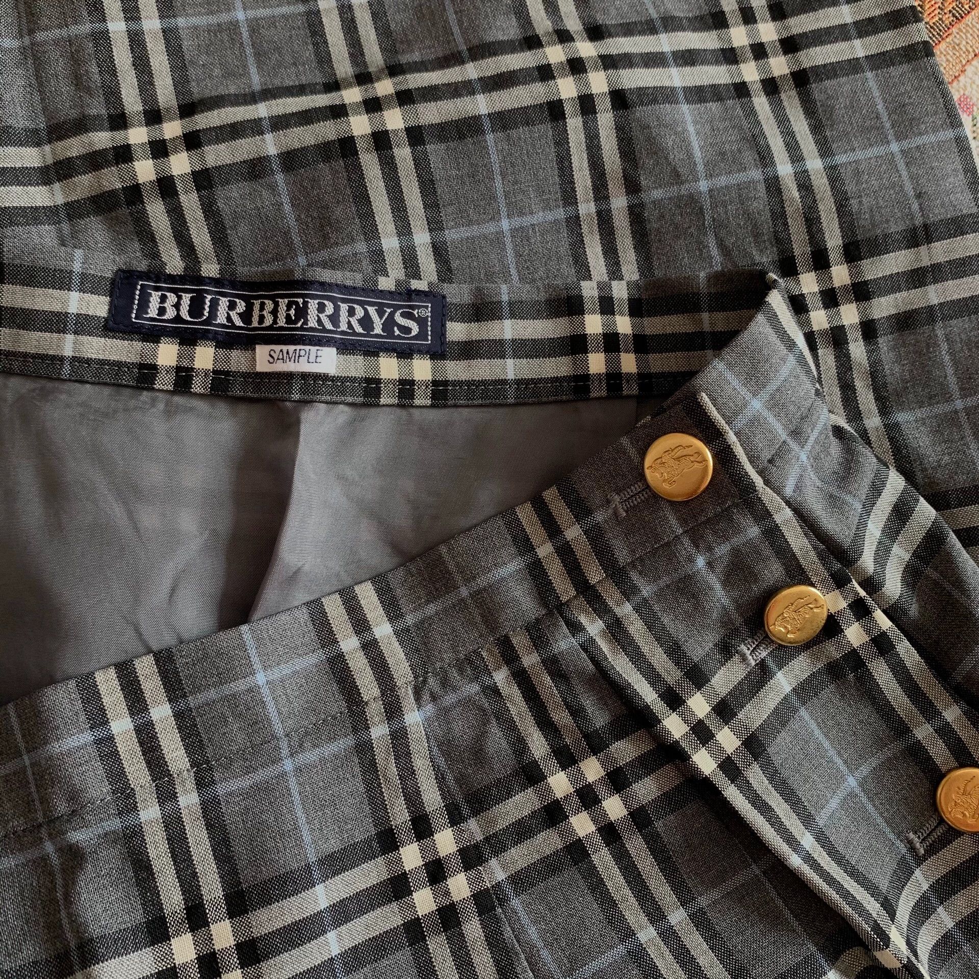 Burberry Burberry Vintage Gray Wool Skirt - dmc Size US 26 / EU 42 - 7 Thumbnail