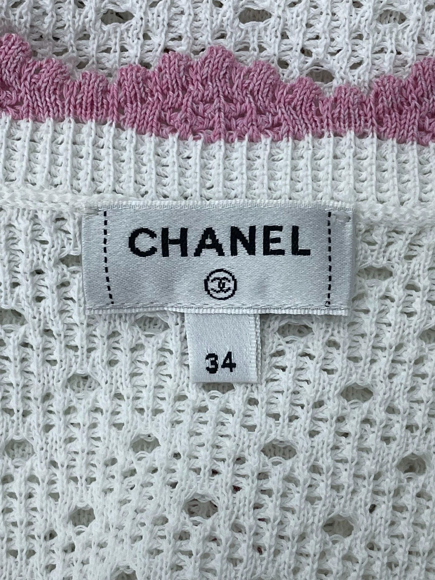 Chanel Chanel White Pink Trim Knit Vest - dmc Size US M / EU 48-50 / 2 - 4 Thumbnail