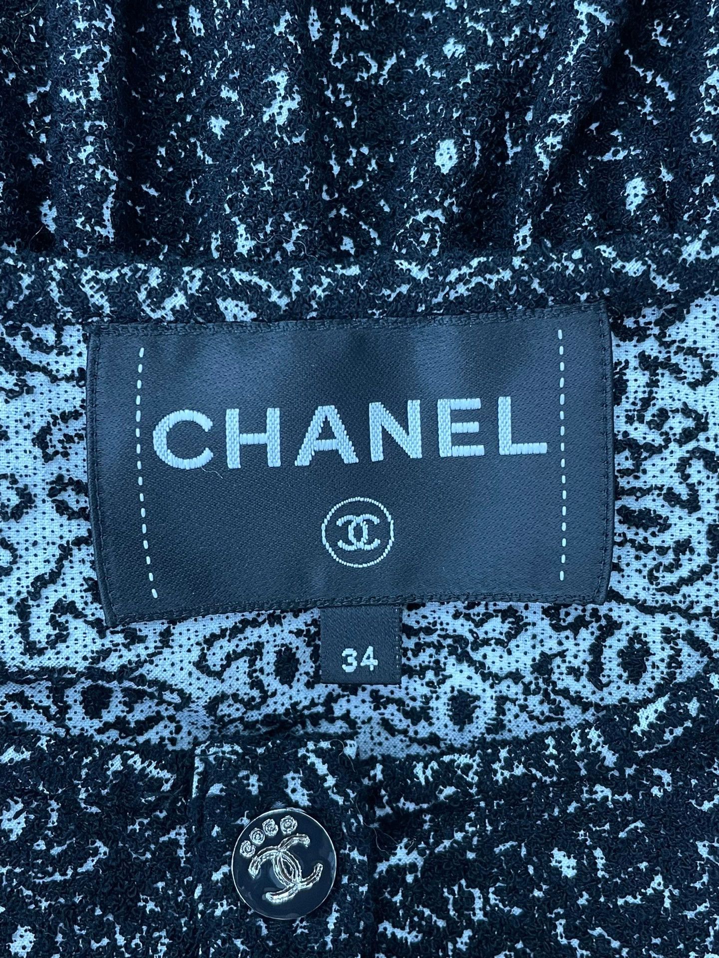 Chanel Chanel 25M Black Logo Print Dress - dmc Size US 34 / EU 50 - 4 Thumbnail