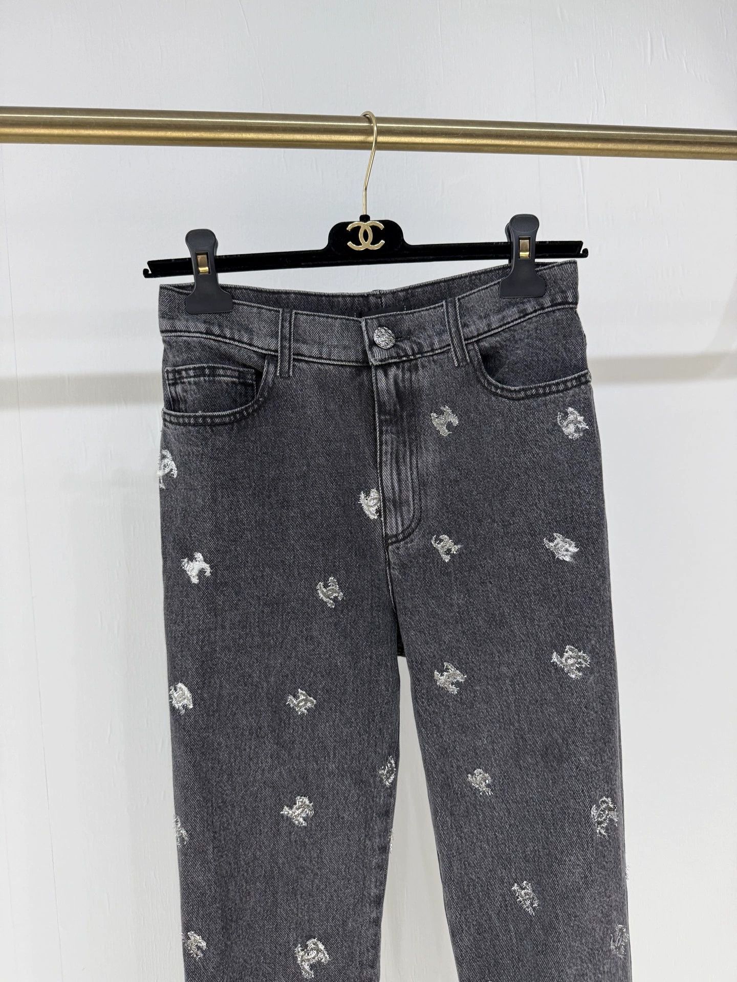 Chanel Chanel 21K Sequin CC Skinny Jeans - dmc Size US 36 / EU 52 - 2 Thumbnail