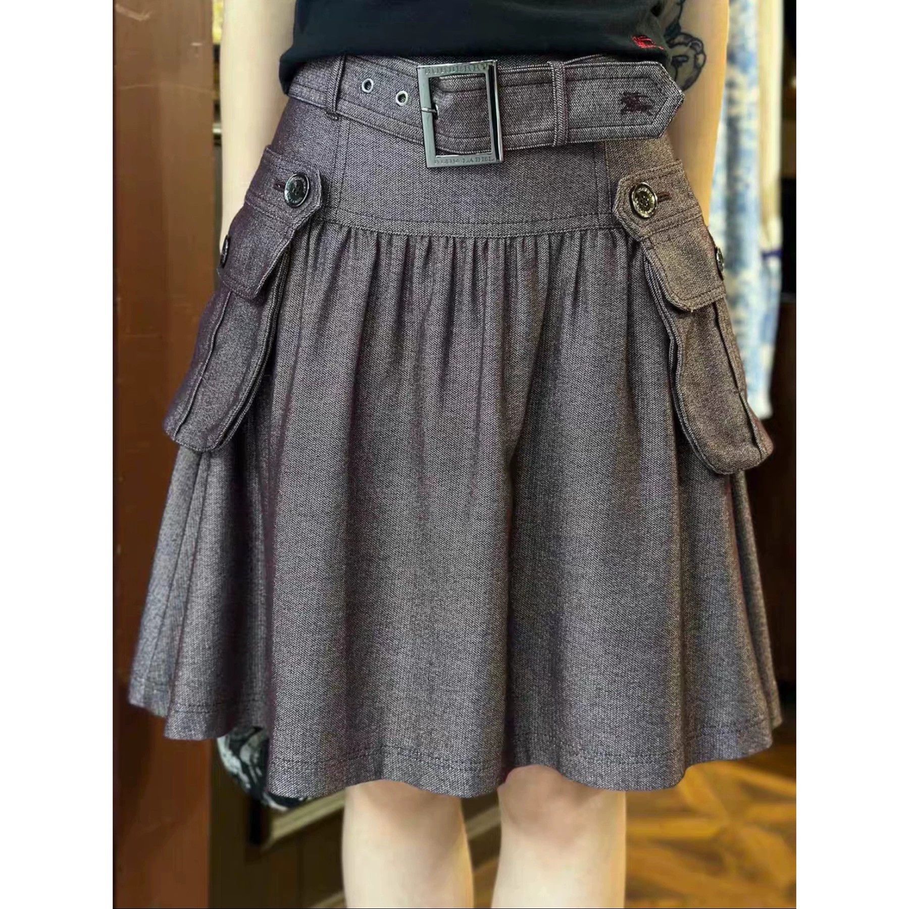 Burberry Burberry Vintage War Horse Logo Belt Skirt - dmc Size US 26 / EU 42 - 8 Thumbnail