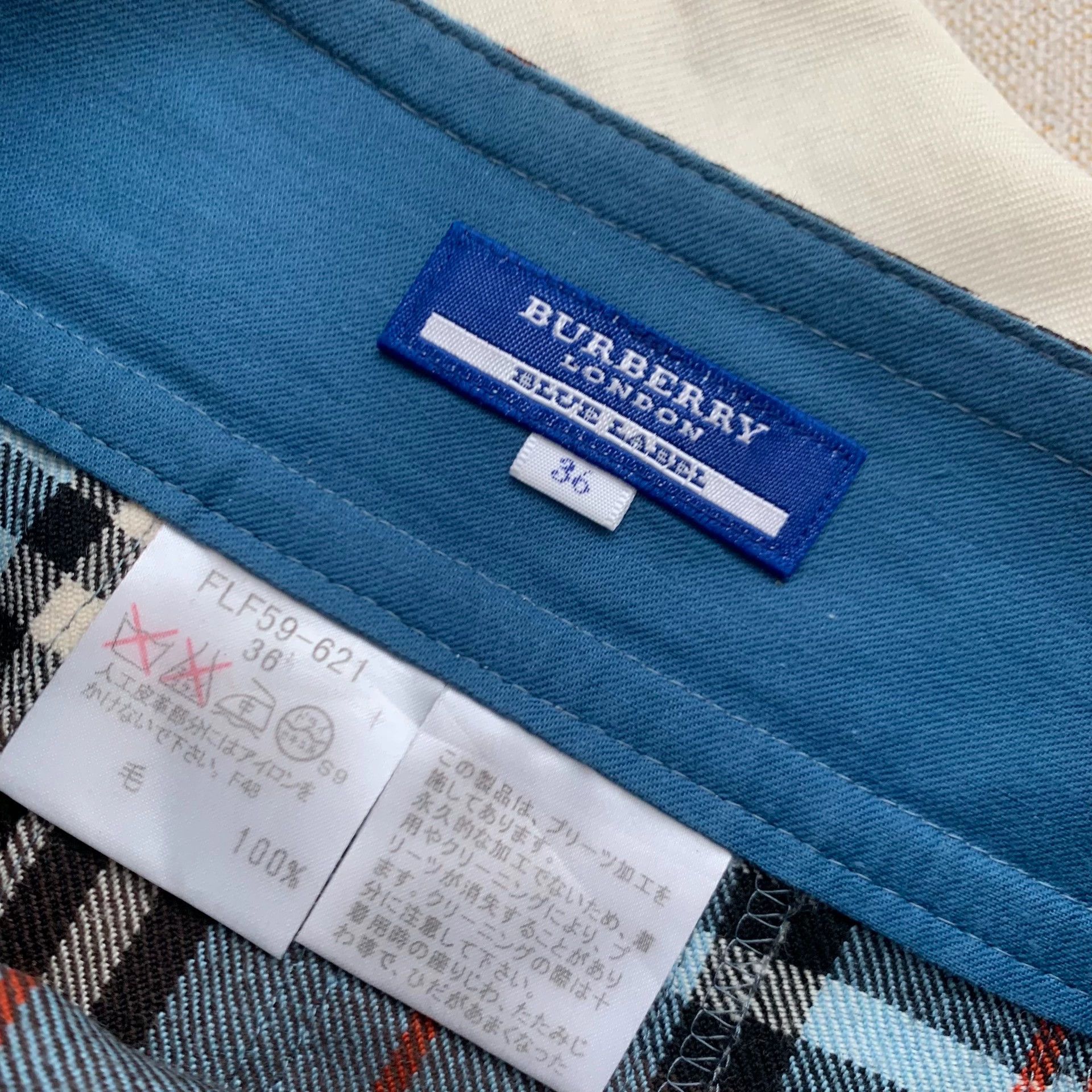 Burberry Burberry Blue Plaid Pleated Skirt - dmc Size US 28 / EU 44 - 4 Thumbnail