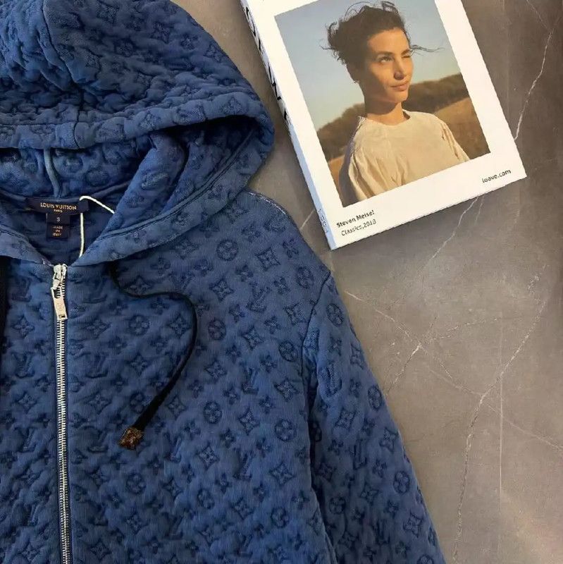 Louis Vuitton Louis Vuitton Blue Cotton Blend Men's Hoodie 0089 Size US M / EU 48-50 / 2 - 5 Thumbnail