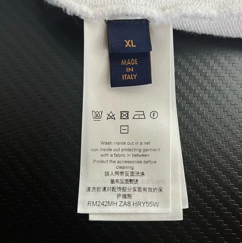 Louis Vuitton Louis Vuitton White Cotton Hoodie for Men 0089 Size US M / EU 48-50 / 2 - 5 Thumbnail