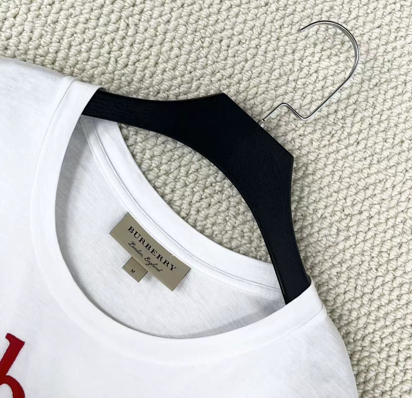 Burberry Burberry White Embroidered Logo Short Sleeve - dmc Size US M / EU 48-50 / 2 - 3 Thumbnail