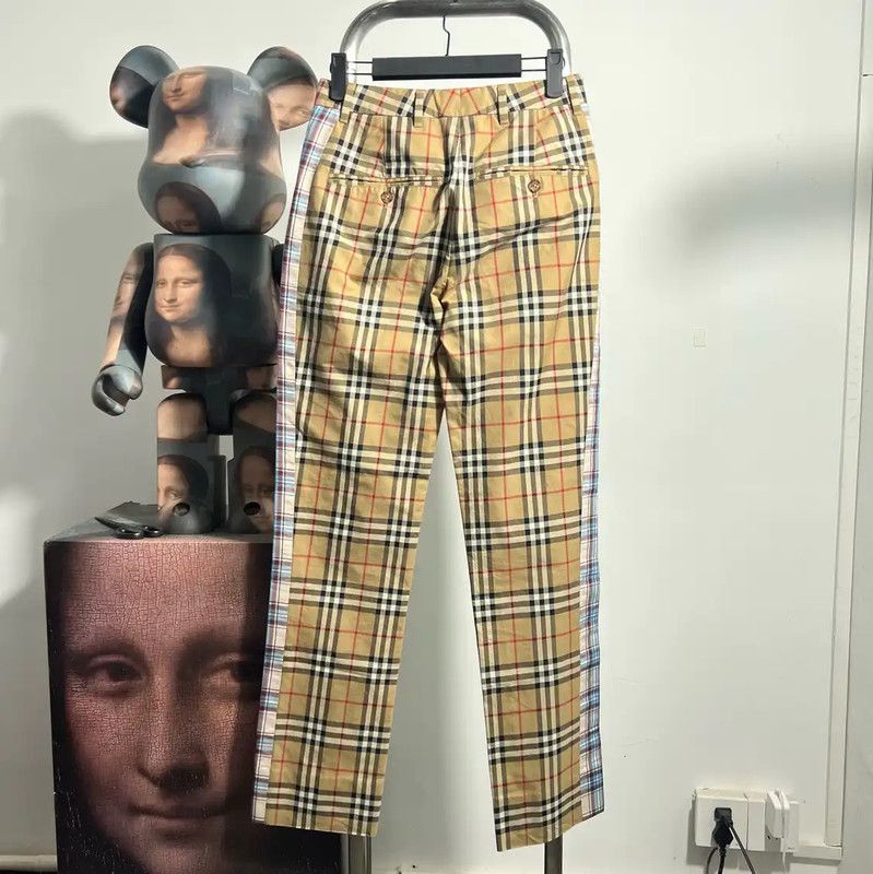 Burberry Burberry Casual Yellow Checkered Pants Size US 32 / EU 48 - 2 Thumbnail