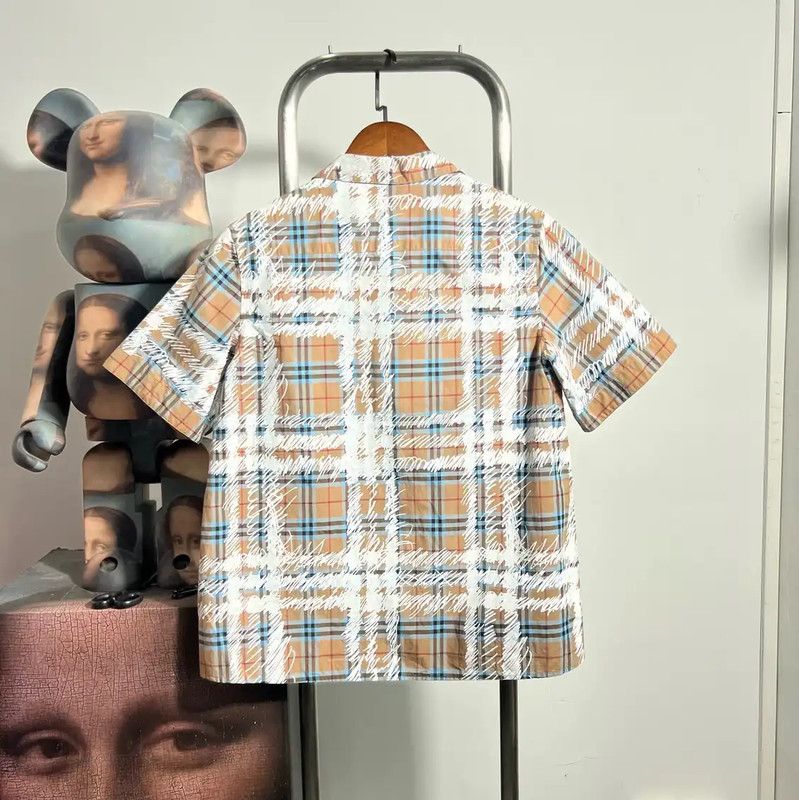 Burberry Burberry Men's Short Sleeve Plaid Shirt Size US M / EU 48-50 / 2 - 2 Thumbnail