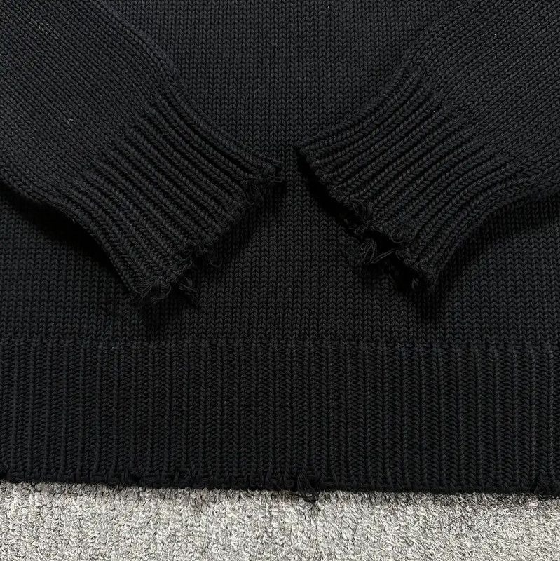 Givenchy Givenchy Black Wool Long Sleeve Knit Sweater 0089 Size US M / EU 48-50 / 2 - 3 Thumbnail