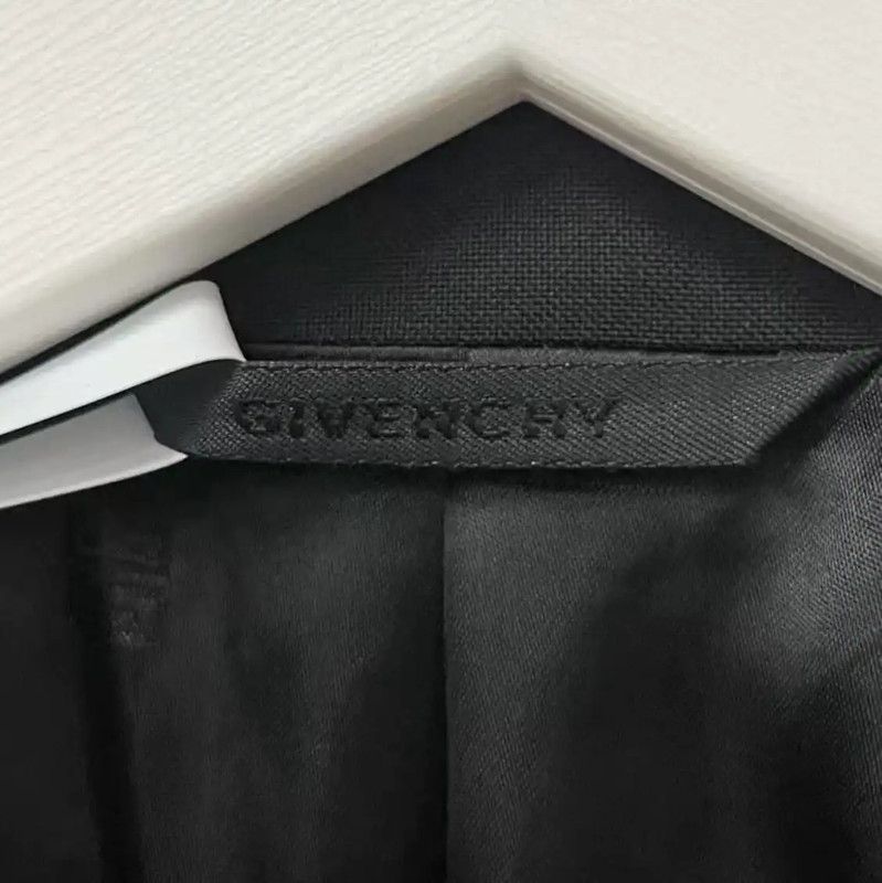 Givenchy Givenchy Beige Long Sleeve Outerwear for Men 0089 Size US M / EU 48-50 / 2 - 6 Thumbnail
