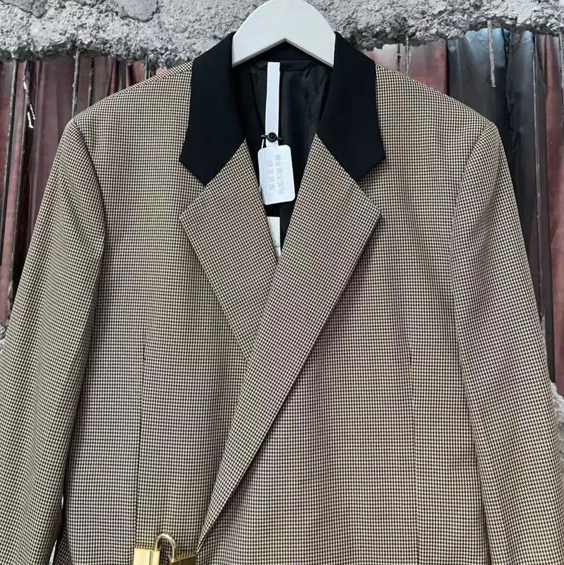 Givenchy Givenchy Beige Long Sleeve Outerwear for Men 0089 Size US M / EU 48-50 / 2 - 3 Thumbnail