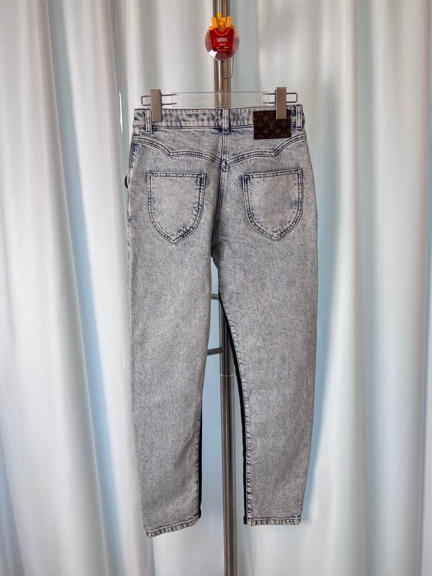 Louis Vuitton Louis Vuitton Monogram Light Wash Denim Jeans - dmc Size US 34 / EU 50 - 2 Thumbnail