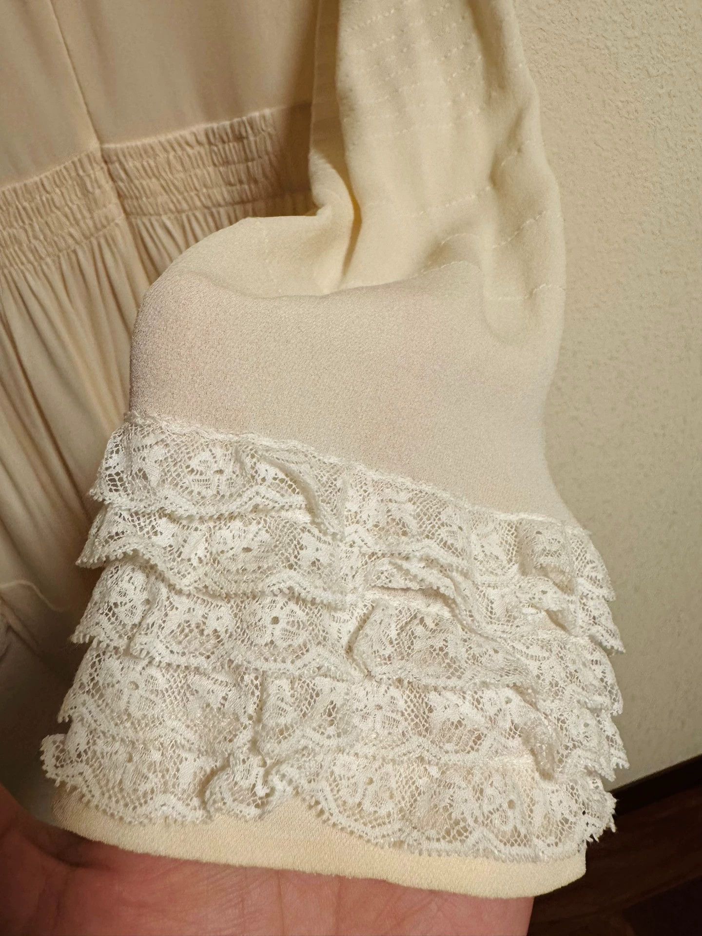 Valentino Valentino Beige Lace Mini Dress Size 40 - dmc Size US 31 - 3 Thumbnail