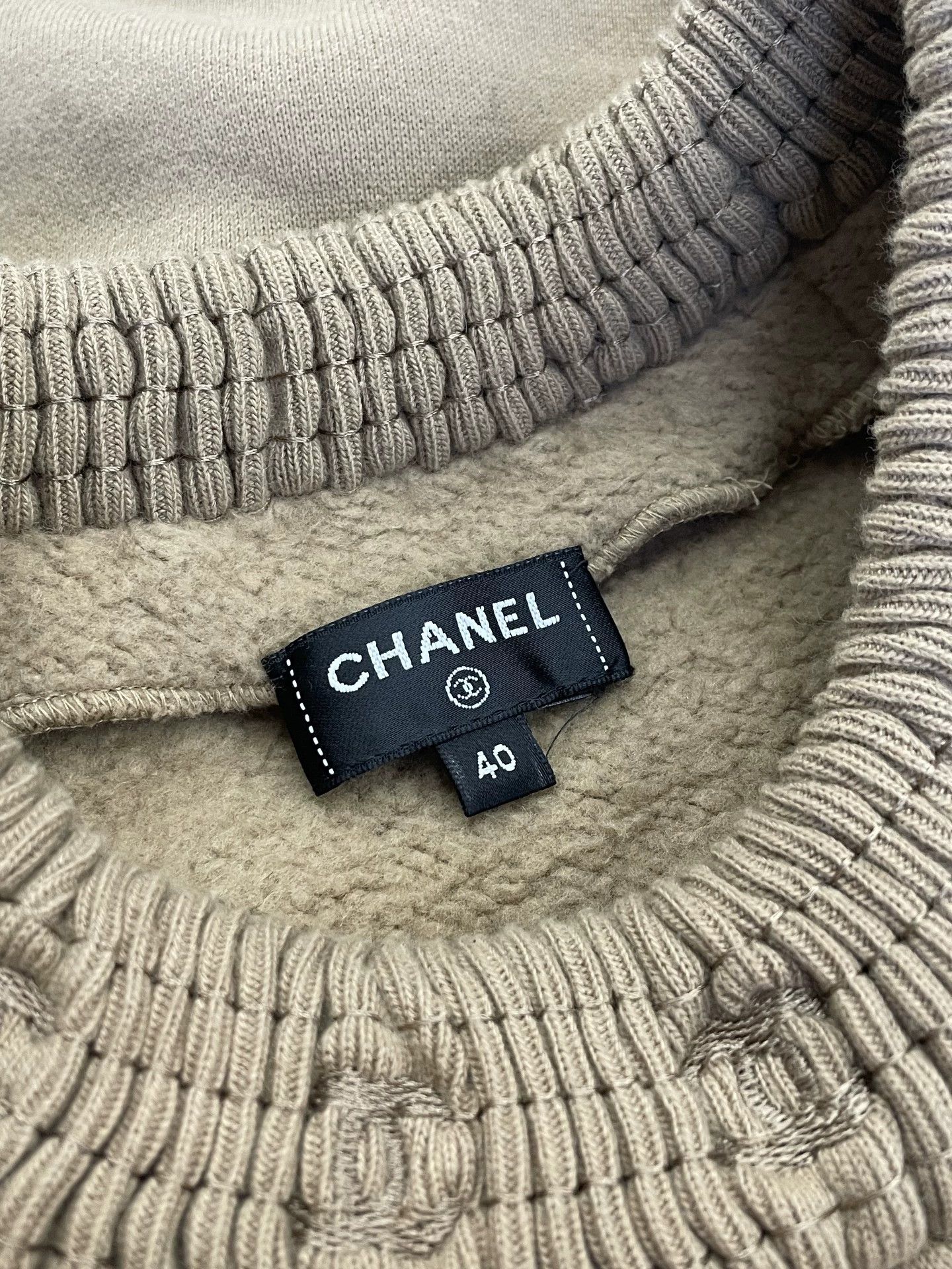 Chanel Chanel Beige Teddy Lamb Wool Sweatshirt - dmc Size US L / EU 52-54 / 3 - 5 Thumbnail