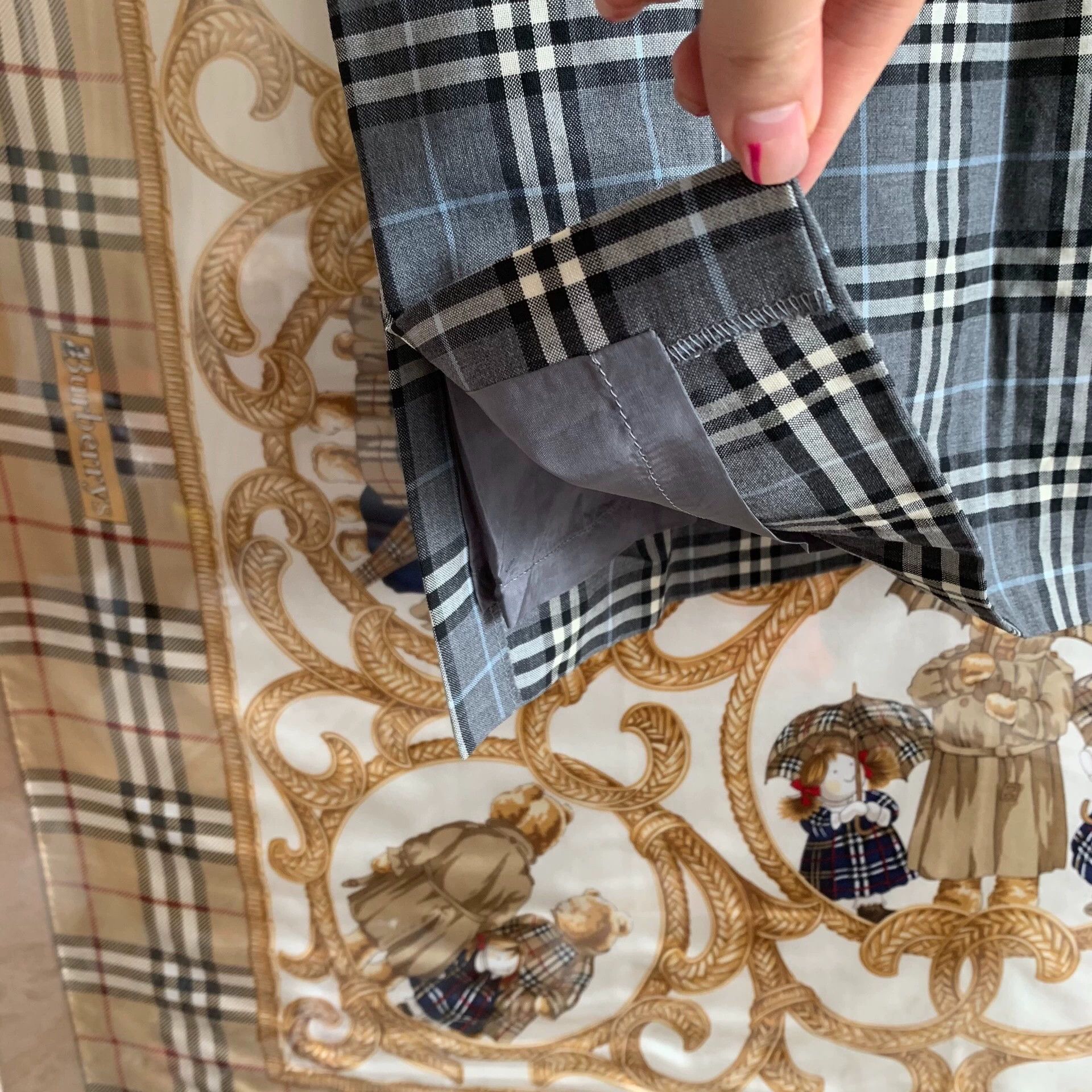 Burberry Burberry Gray Plaid Wool Skirt - dmc Size US 26 / EU 42 - 5 Thumbnail