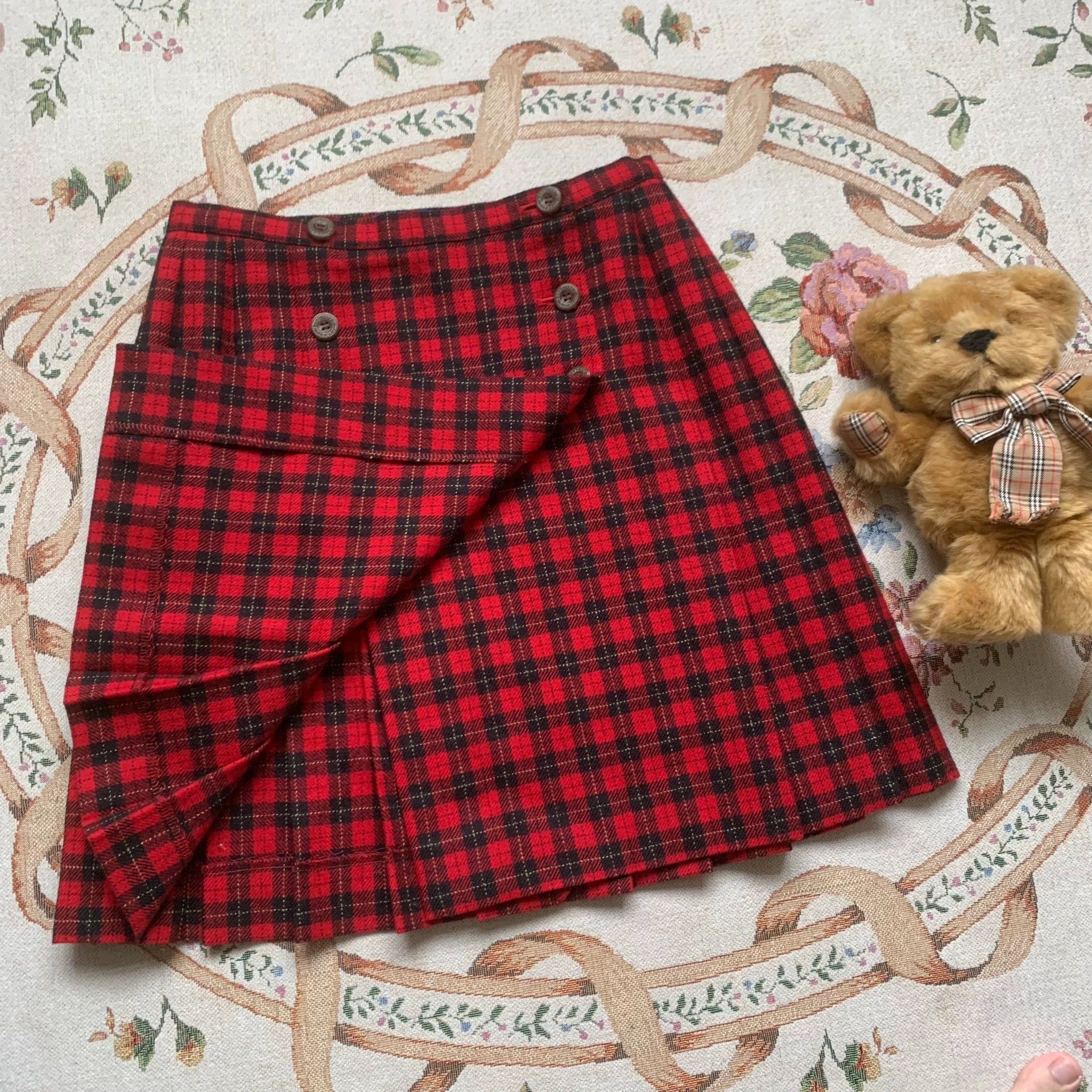 Burberry Burberry Red Plaid Pleated Skirt - dmc Size US 26 / EU 42 - 3 Thumbnail