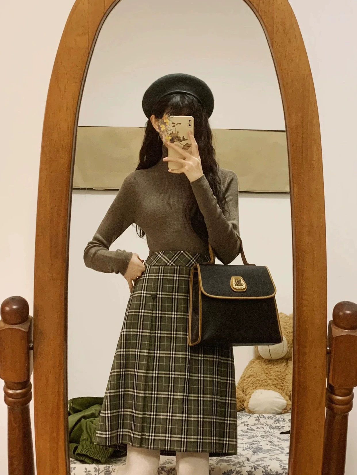 Burberry Burberry Green Plaid Wool Skirt - dmc Size US 26 / EU 42 - 2 Thumbnail