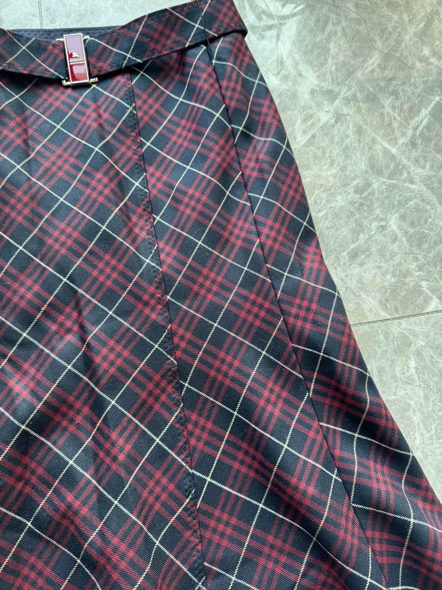 Burberry Vintage Burberry Plaid Skirt - dmc Size US 28 / EU 44 - 3 Thumbnail