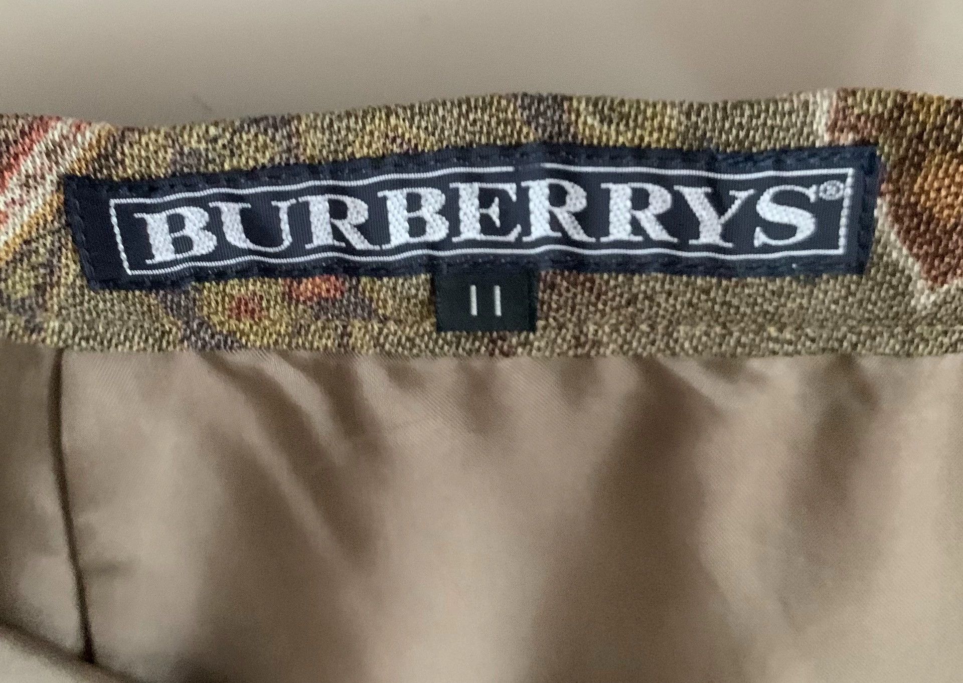 Burberry Burberry Vintage Rose Wool Blend Skirt - dmc Size US 28 / EU 44 - 4 Thumbnail