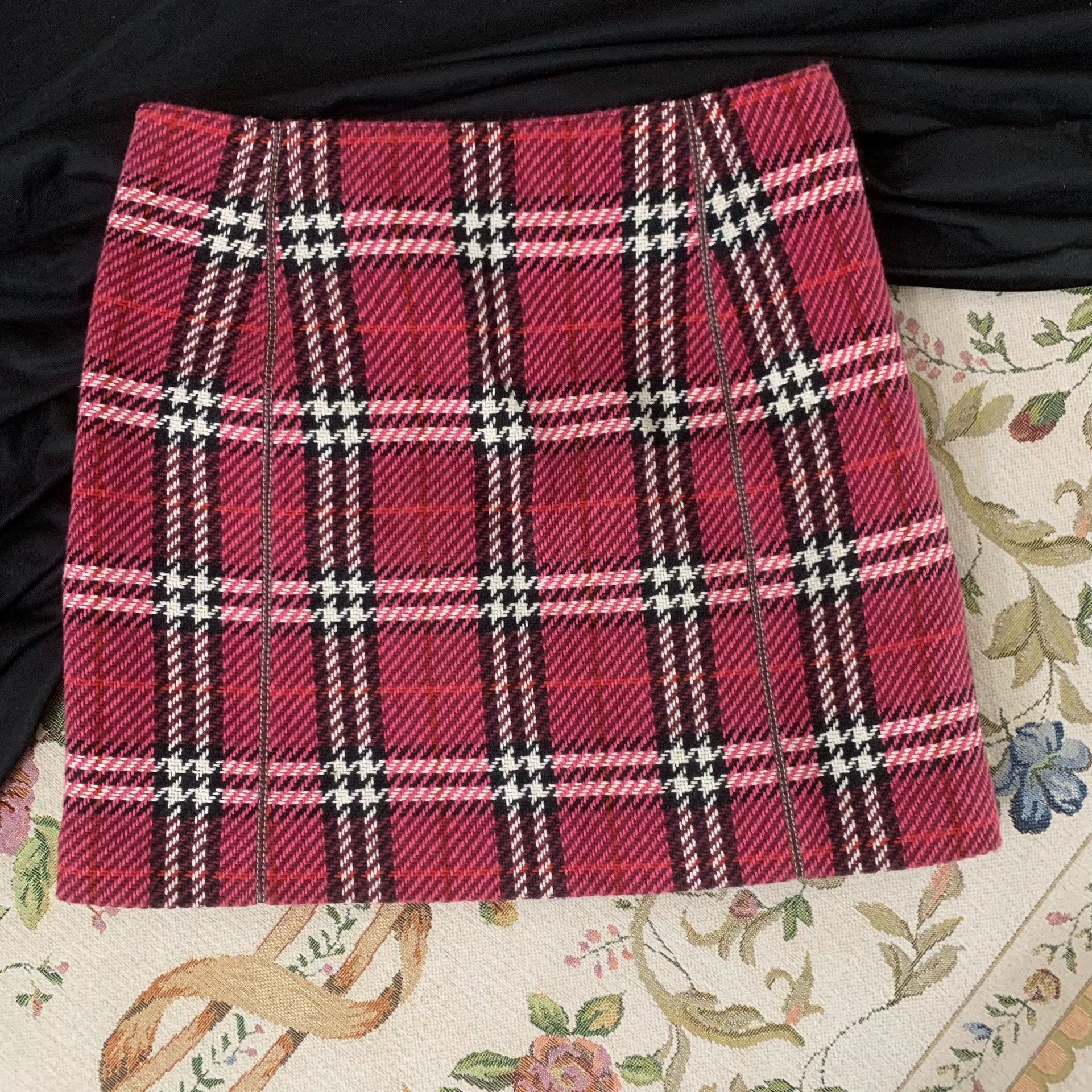 Burberry Burberry Plaid Mini Skirt - dmc Size US 28 / EU 44 - 5 Thumbnail