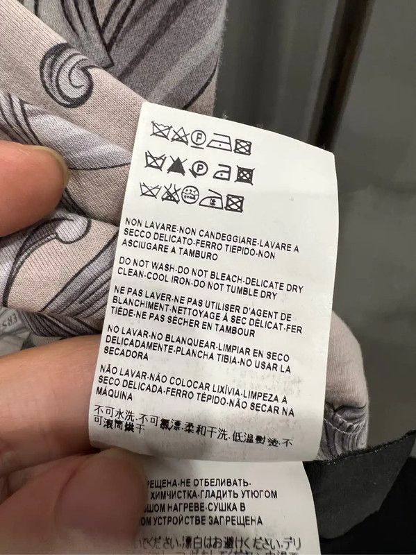 Versace Versace Graphic Print Short-Sleeve T-Shirt 0089 Size US M / EU 48-50 / 2 - 4 Thumbnail