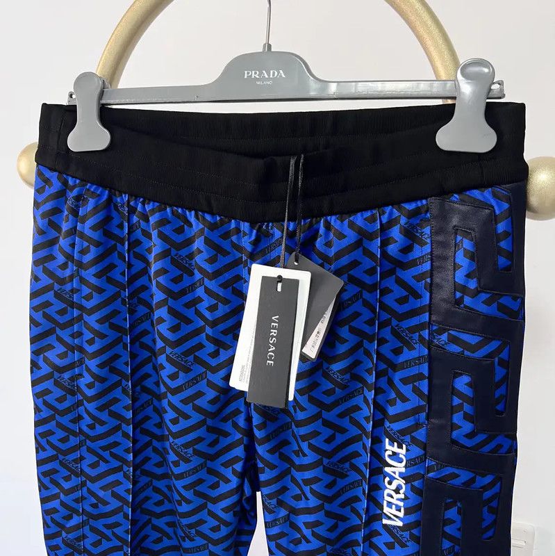 Versace Versace Blue Casual Pants for Men 0089 Size US 32 / EU 48 - 2 Thumbnail