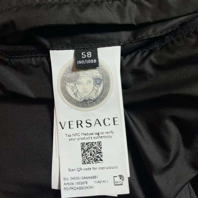 Versace Versace Men's Winter Black Puffer Jacket 0089 Size US M / EU 48-50 / 2 - 5 Thumbnail