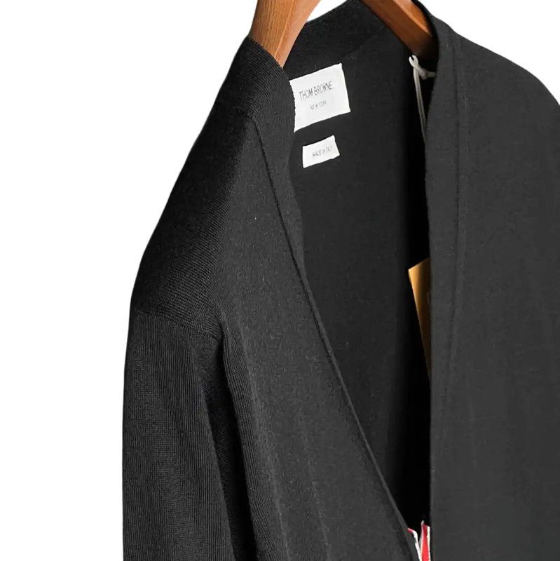 Thom Browne Thom Browne Black Wool Logo Cardigan for Men 0089 Size US XL / EU 56 / 4 - 6 Thumbnail