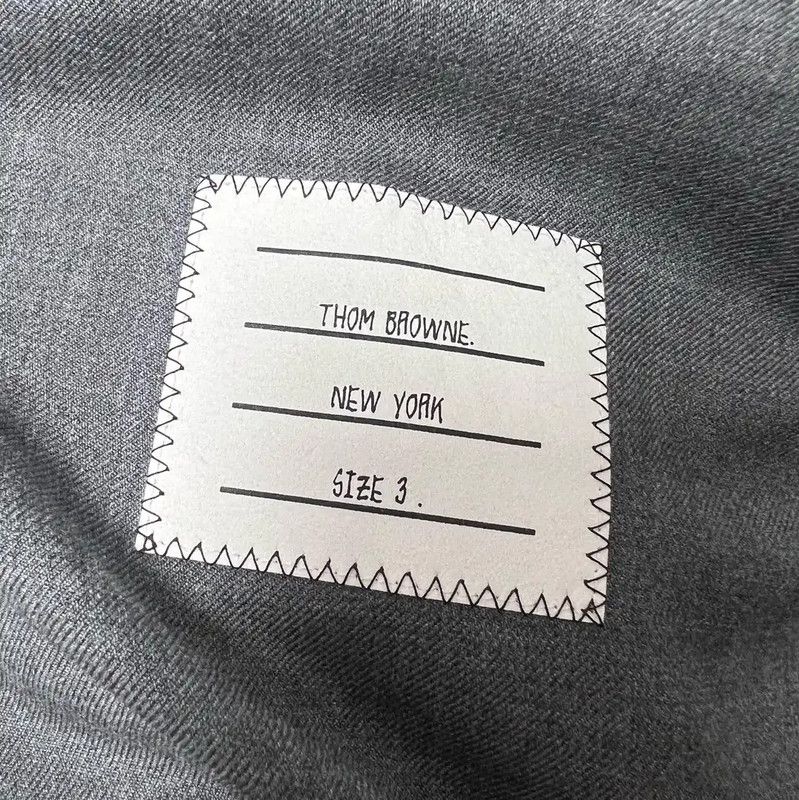 Thom Browne Thom Browne Gray Long Sleeve Jacket for Men 0089 Size US M / EU 48-50 / 2 - 3 Thumbnail