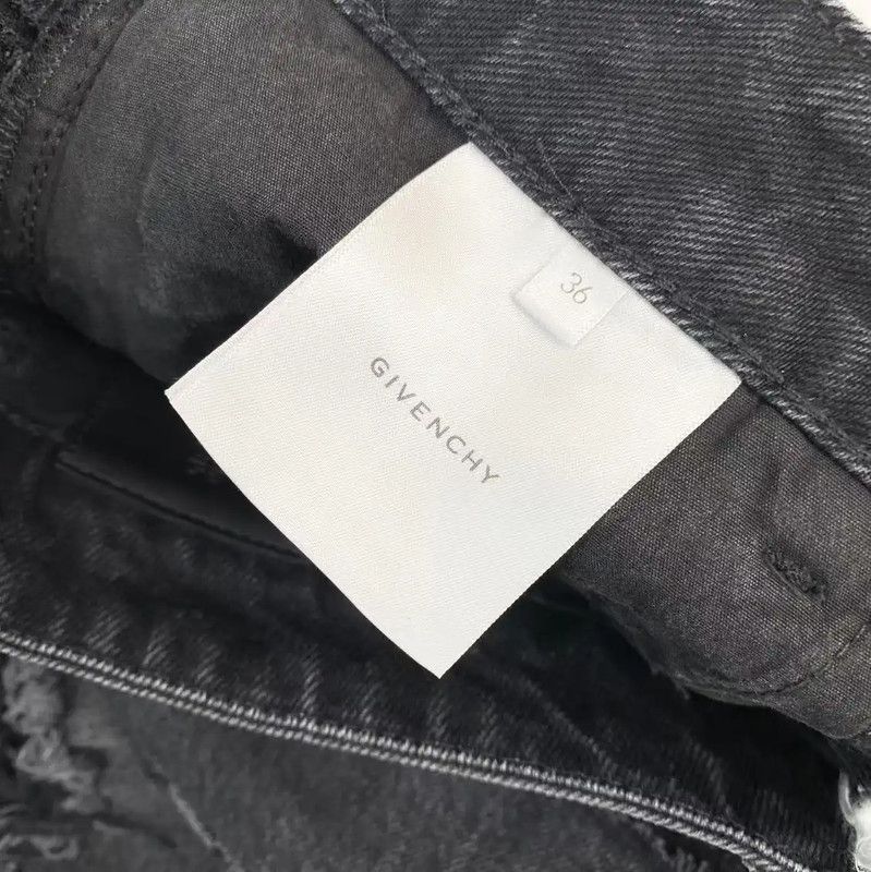 Givenchy Givenchy Black Cotton Distressed Women's Shorts 0089 Size 28" / US 6 / IT 42 - 5 Thumbnail