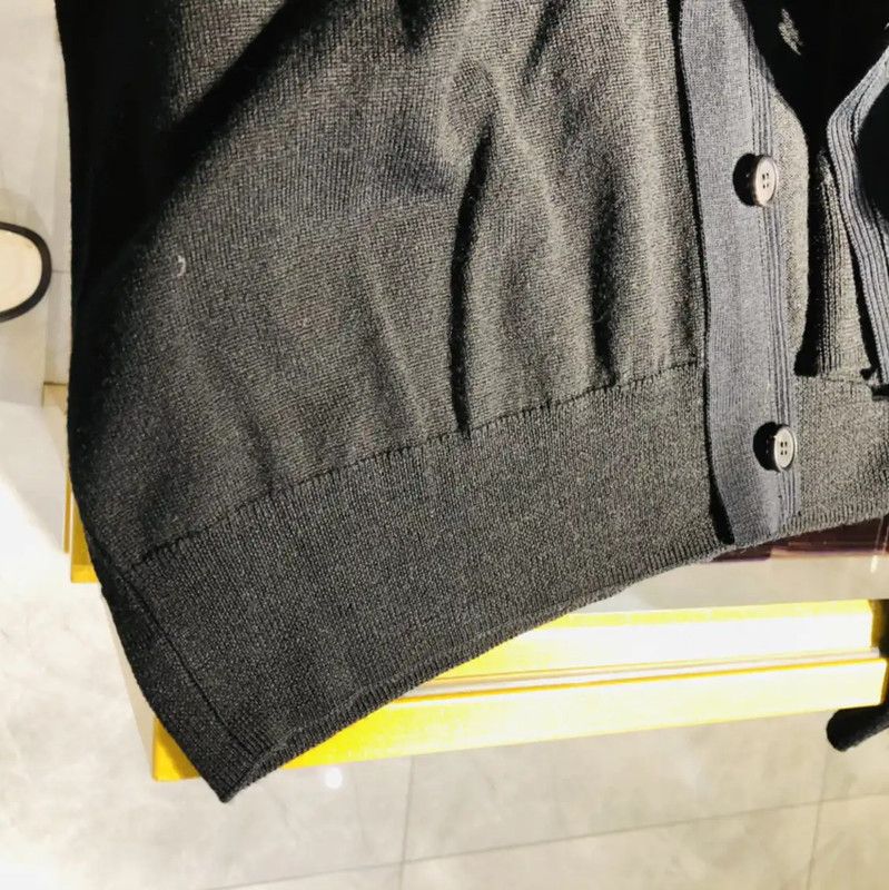 Givenchy Givenchy Black Wool Women's Cardigan 0089 Size M / US 6-8 / IT 42-44 - 8 Thumbnail