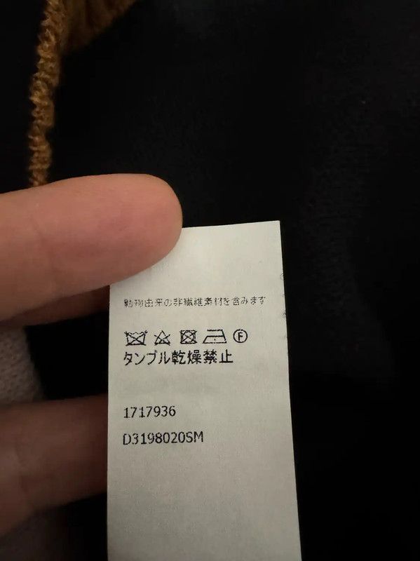 Loewe Loewe Black Wool Knit Cardigan with Embroidery 0089 Size XS / US 0-2 / IT 36-38 - 5 Thumbnail