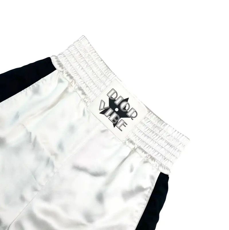 Dior Dior White Women's Shorts 0089 Size 24" / US 00 / IT 34 - 3 Thumbnail