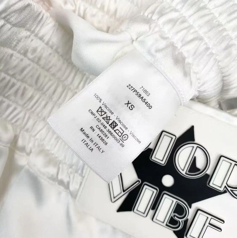 Dior Dior White Women's Shorts 0089 Size 24" / US 00 / IT 34 - 5 Thumbnail