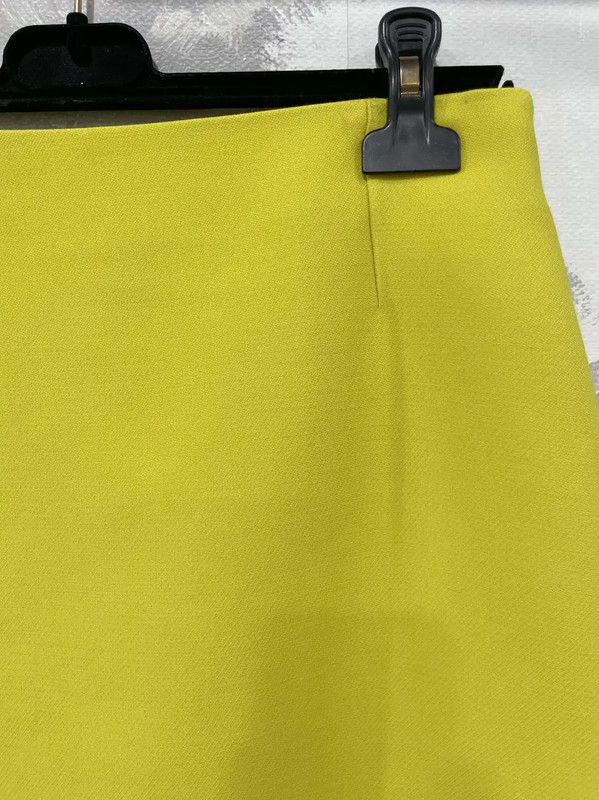 Dior Dior Yellow Wool A-Line Mini Skirt 0089 Size 26" / US 2 / IT 38 - 2 Thumbnail