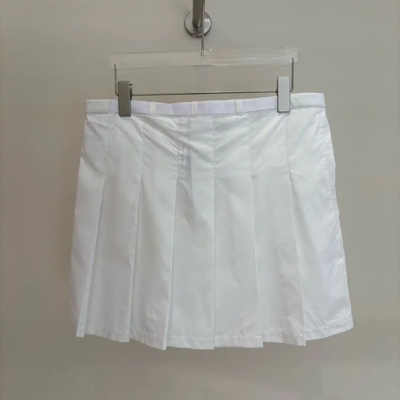 Dior Dior Pleated White Mini Skirt Summer Collection 0089 Size 22" - 2 Thumbnail