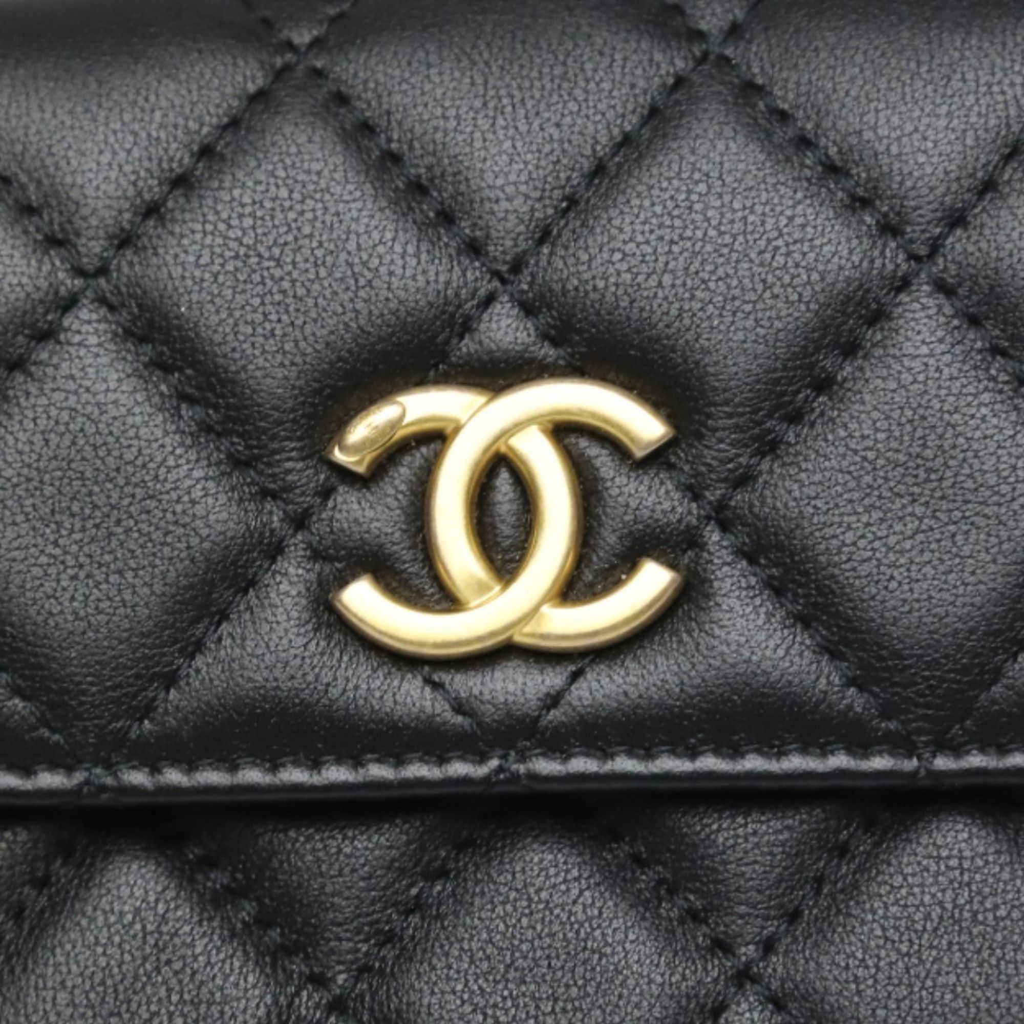 Chanel CHANEL Mini Matelasse Shoulder Bag in Black Lambskin Size ONE SIZE - 13 Thumbnail